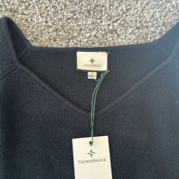 NWT TUCKERNUCK Black Knit Nicola Long Sleeve Off The Shoulder V Neck Top, Large - Picture 9 of 11